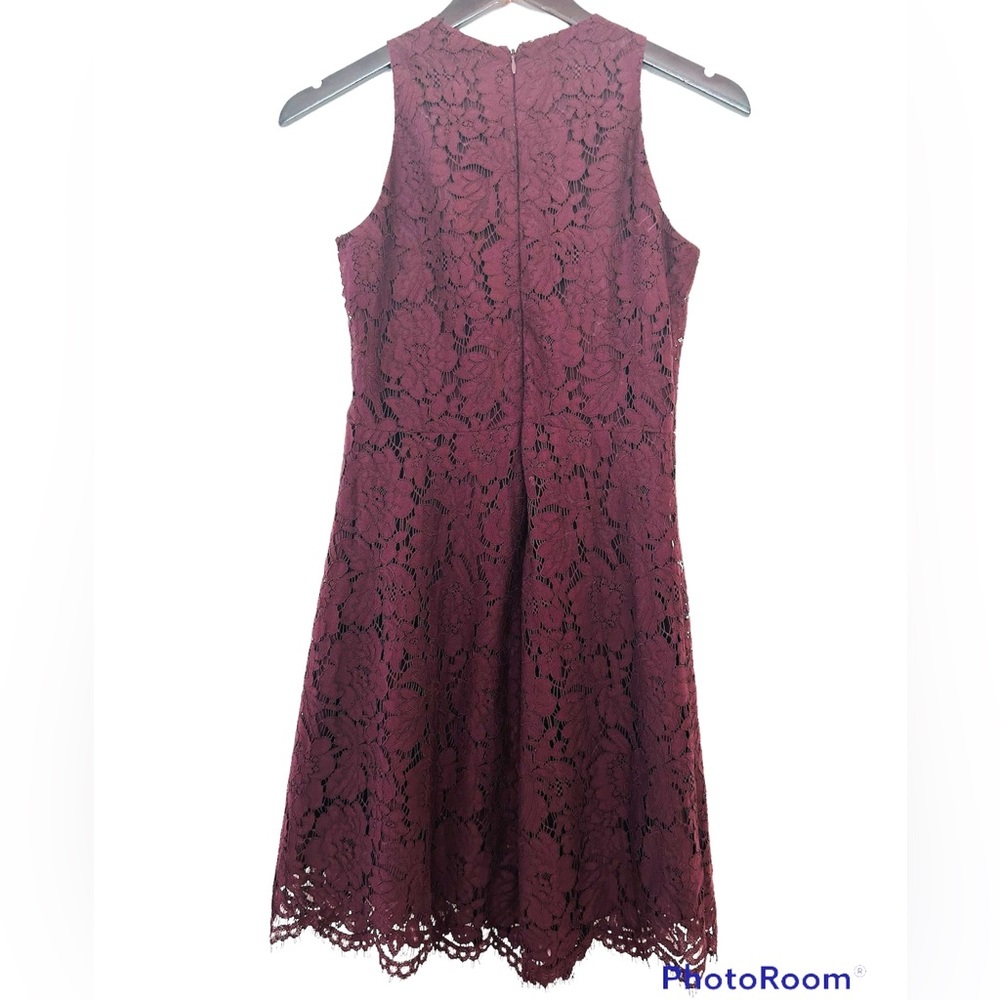 NWT- Ann Taylor Maroon Lace Dress w/ scalloped hemline - Picture 6 of 8